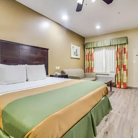 Ibis Hauptbahnhof 2*