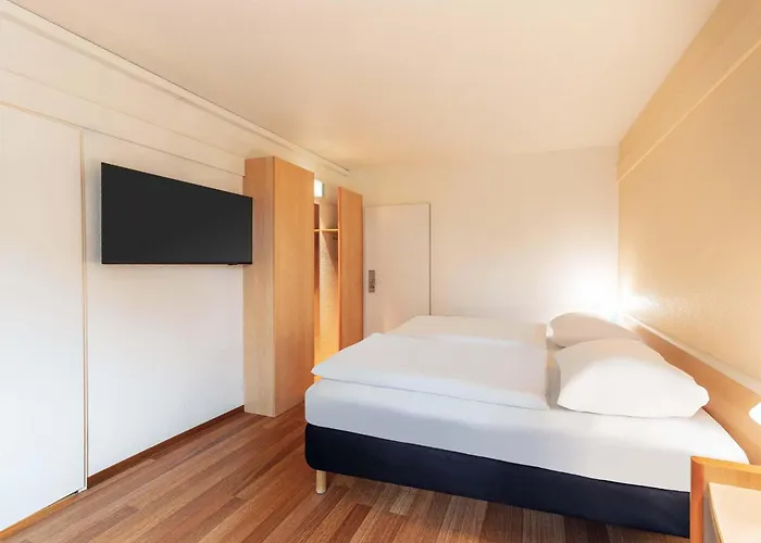 Essen-hbf Hotel 3*